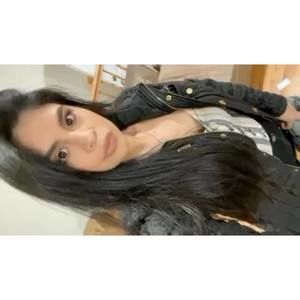 Meet your Posher, Arianna